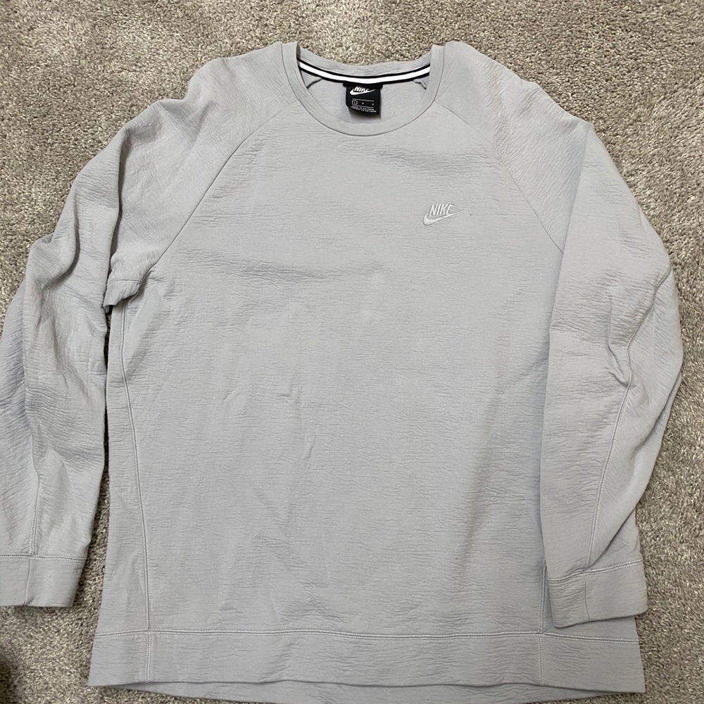 Nike Loose Fit Crew Neck Sweater